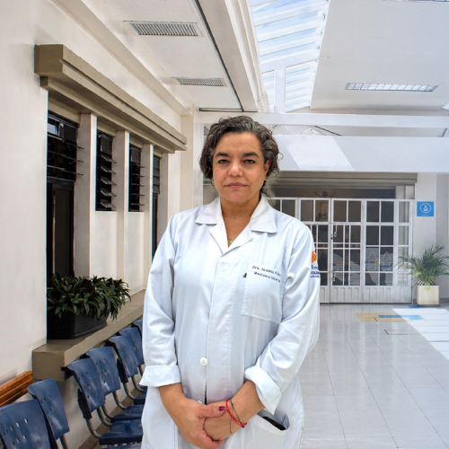 Dra. Joanna Páez Iturralde
